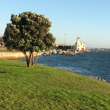 Sun Filled Two Bedroom Near Beach